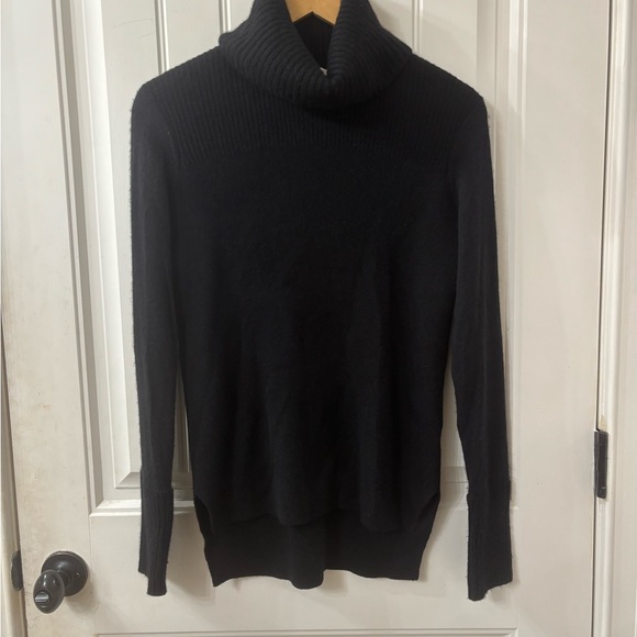 Veronica Beard Cashmere Lerato Black Turtleneck Sweater - Picture 6 of 12